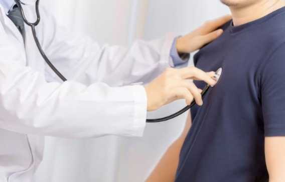 Tanpa Sadar 5 Kebiasaan Orang Indonesia yang Bisa Merusak Jantung